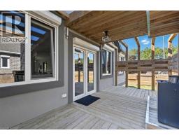 404 MONTROSE Street N - 43