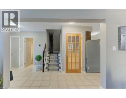 23 MICHELLE Court - 12