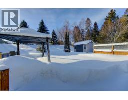 23 MICHELLE Court - 42