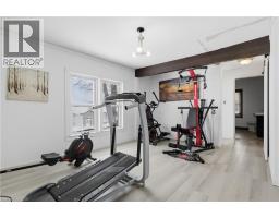 540 WELLINGTON Avenue S - 23