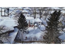 540 WELLINGTON Avenue S - 33