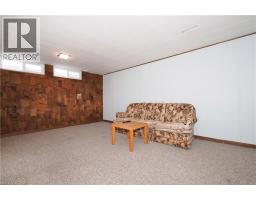 10 BALFOUR Crescent - 24