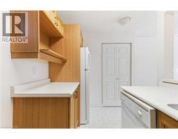 20 ST GEORGE Street UnitNo. 407 - 15