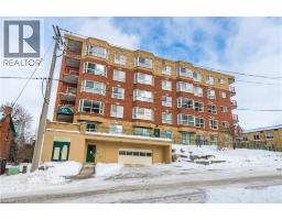 20 ST GEORGE Street UnitNo. 407 - 4