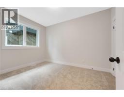 52 MOON Crescent - 19