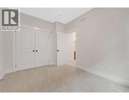 52 MOON Crescent - 20