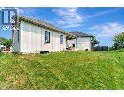 10 MACNEIL Court - 41