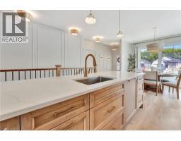 10 MACNEIL Court - 9