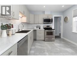 2448 WILSON Street W - 7