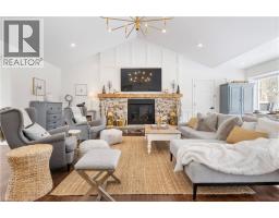 320 WHITMORE Drive - 11