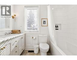 320 WHITMORE Drive - 28