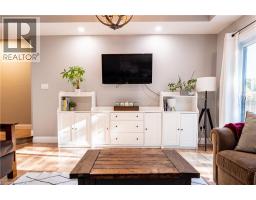 55 SUFFOLK Avenue - 24