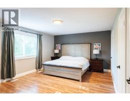 55 SUFFOLK Avenue - 34