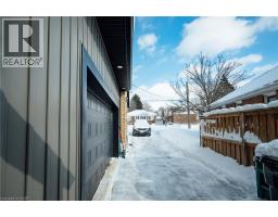 55 SUFFOLK Avenue - 9