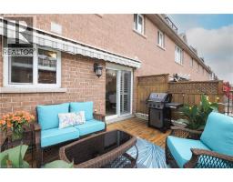 17 GROSVENOR Lane UnitNo. n/a - 26