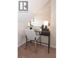 17 GROSVENOR Lane UnitNo. n/a - 44