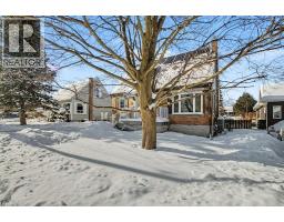 124 WINSTON Boulevard - 3