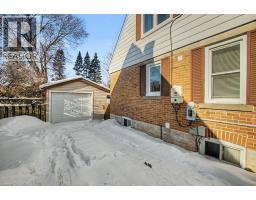 124 WINSTON Boulevard - 30