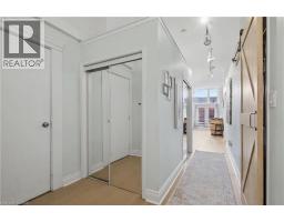 276 W KING Street W UnitNo. 213 - 20