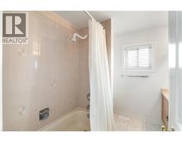 95 OLD MEADOW Lane - 32