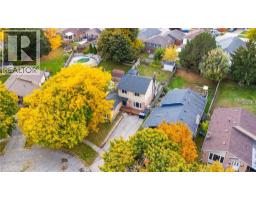 36 ANGELA Crescent - 35