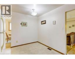 582 SKYLARK Road - 14