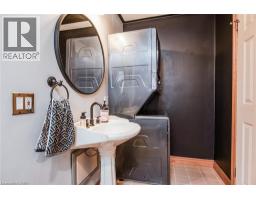 67 PINEMEADOW Crescent - 29