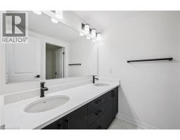 525 ERINBROOK Drive UnitNo. C061 - 22