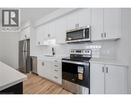 525 ERINBROOK Drive UnitNo. C061 - 9