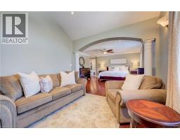 7 JOHN ROSS Court - 24