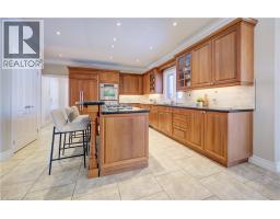 7 JOHN ROSS Court - 9