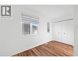 10 FOXGLOVE Crescent UnitNo. 18 - 14