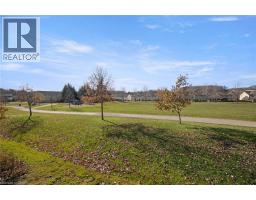 10 FOXGLOVE Crescent UnitNo. 18 - 27