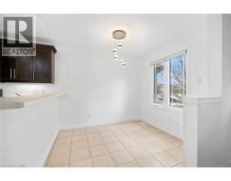 10 FOXGLOVE Crescent UnitNo. 18 - 7