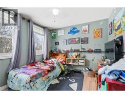 17 STRAWBERRY Lane - 17