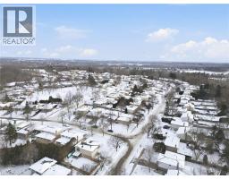 17 STRAWBERRY Lane - 24