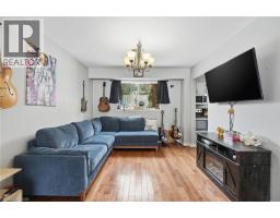 17 STRAWBERRY Lane - 5