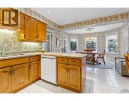 599 STONEBURY Crescent - 11