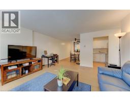 65 HIGHLAND Crescent UnitNo. 204 - 3