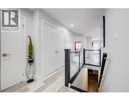 10 ISHERWOOD Avenue UnitNo. 18 - 6