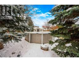 84 WOOD GROVE Crescent - 10