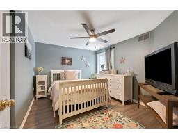 84 WOOD GROVE Crescent - 35