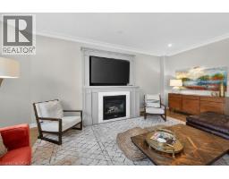 2 SOUTHWOOD Crescent - 10