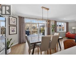 2 SOUTHWOOD Crescent - 16