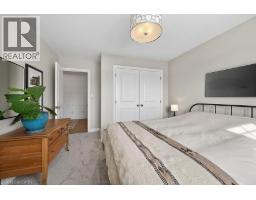 2 SOUTHWOOD Crescent - 34