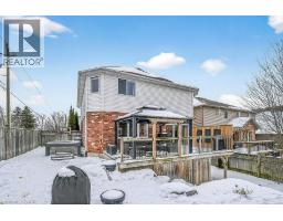 2 SOUTHWOOD Crescent - 40