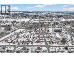 2 SOUTHWOOD Crescent - 47