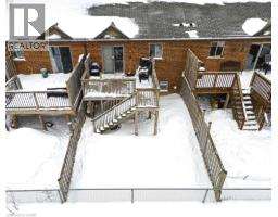 34 CAPTAIN MCCALLUM Drive - 39