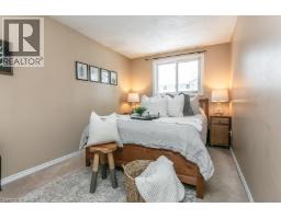 528 WHITELAW Road - 14