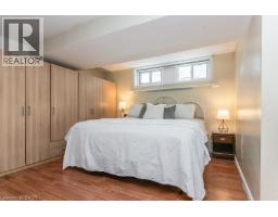 528 WHITELAW Road - 31